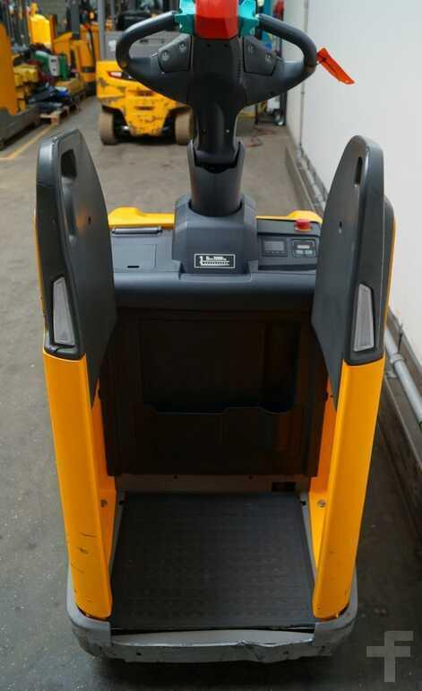 Pallet truck Jungheinrich ERE120 Jungheinrich ERE120- Photo 3