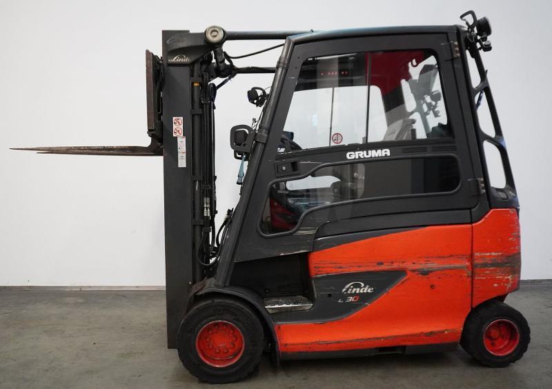 Carrello elevatore elettrico E 30/600 HL 387 E 30/600 HL 387- Photo 4