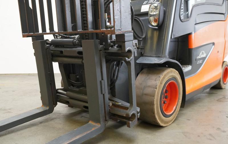 Electric forklift E 30/600 HL 387 E 30/600 HL 387- Photo 6