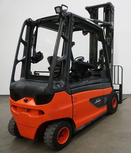 Carrello elevatore elettrico E 25 L 387 E 25 L 387- Photo 5