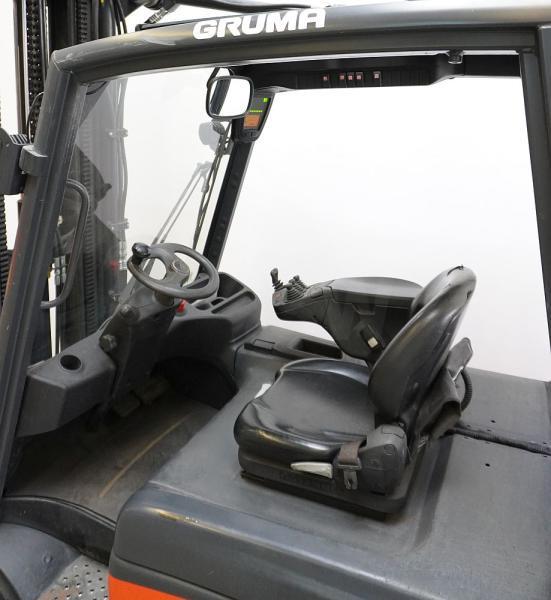 Electric forklift E 30 L 387 E 30 L 387- Photo 3