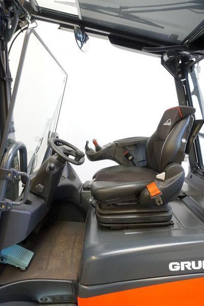 Electric forklift E 25 R 387 E 25 R 387- Photo 3