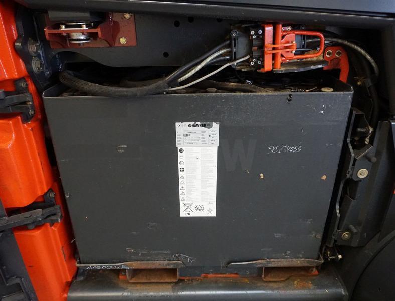 Electric forklift E 80/900 1279 E 80/900 1279- Photo 5