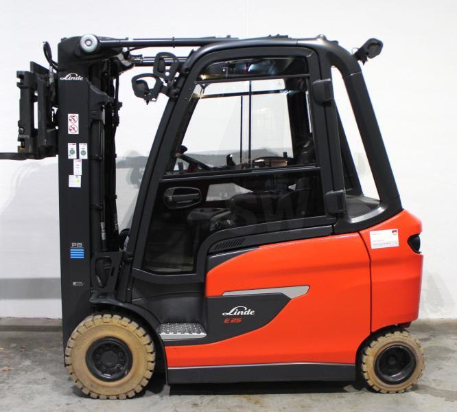 Electric forklift E 25/600 HL 1252-01 E 25/600 HL 1252-01- Photo 3