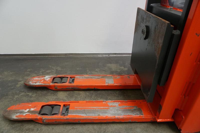 Pallet truck T 30 131 T 30 131- Photo 5