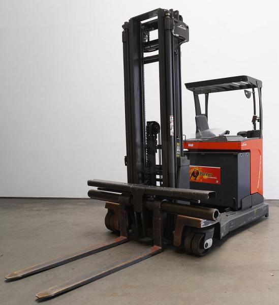 4-way reach truck R 25 F 8923 R 25 F 8923- Photo 2