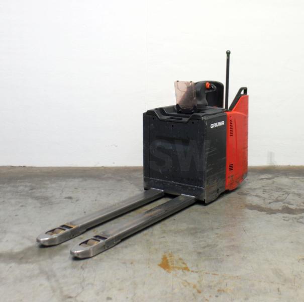 Pallet truck T 20 SP 131-02 T 20 SP 131-02- Photo 2