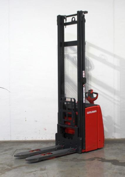 Stacker L 14 i 1173-01 L 14 i 1173-01- Photo 3