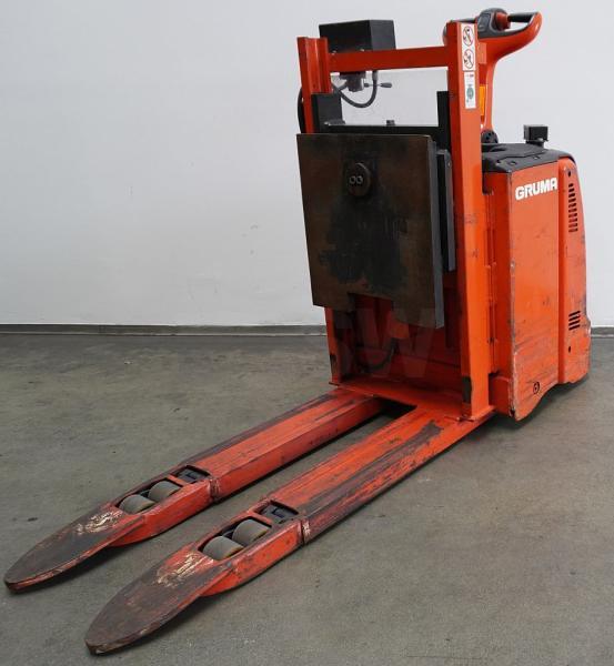 Pallet truck T 30 131 T 30 131- Photo 2