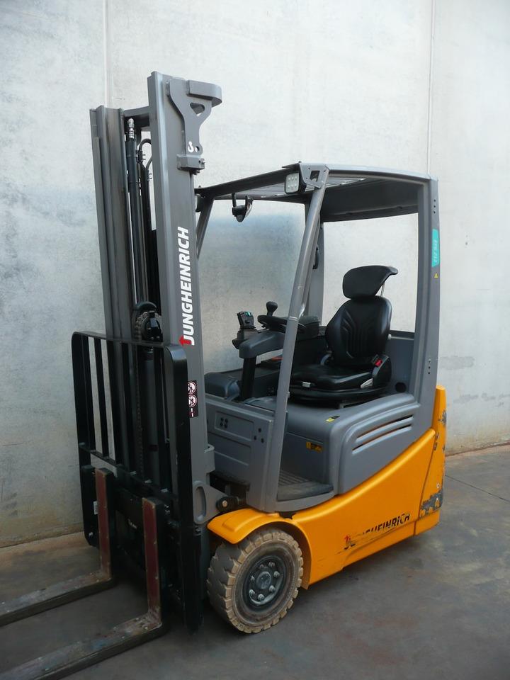 Electric forklift EFG 213 350 ZZ EFG 213 350 ZZ- Photo 3