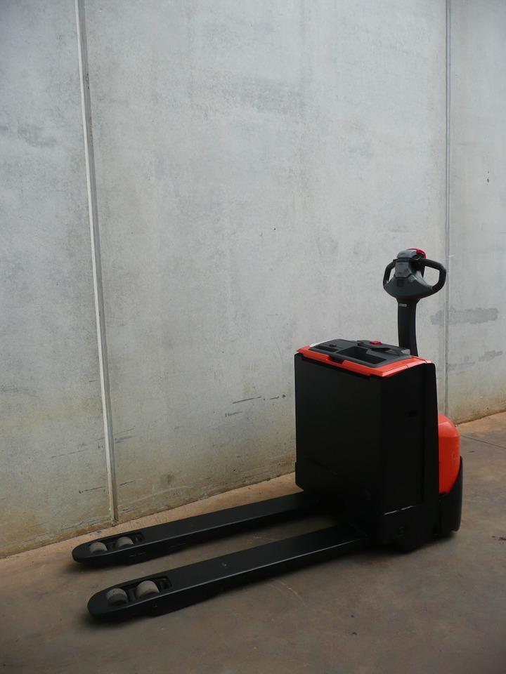 Pallet truck LWE 160 LWE 160- Photo 2