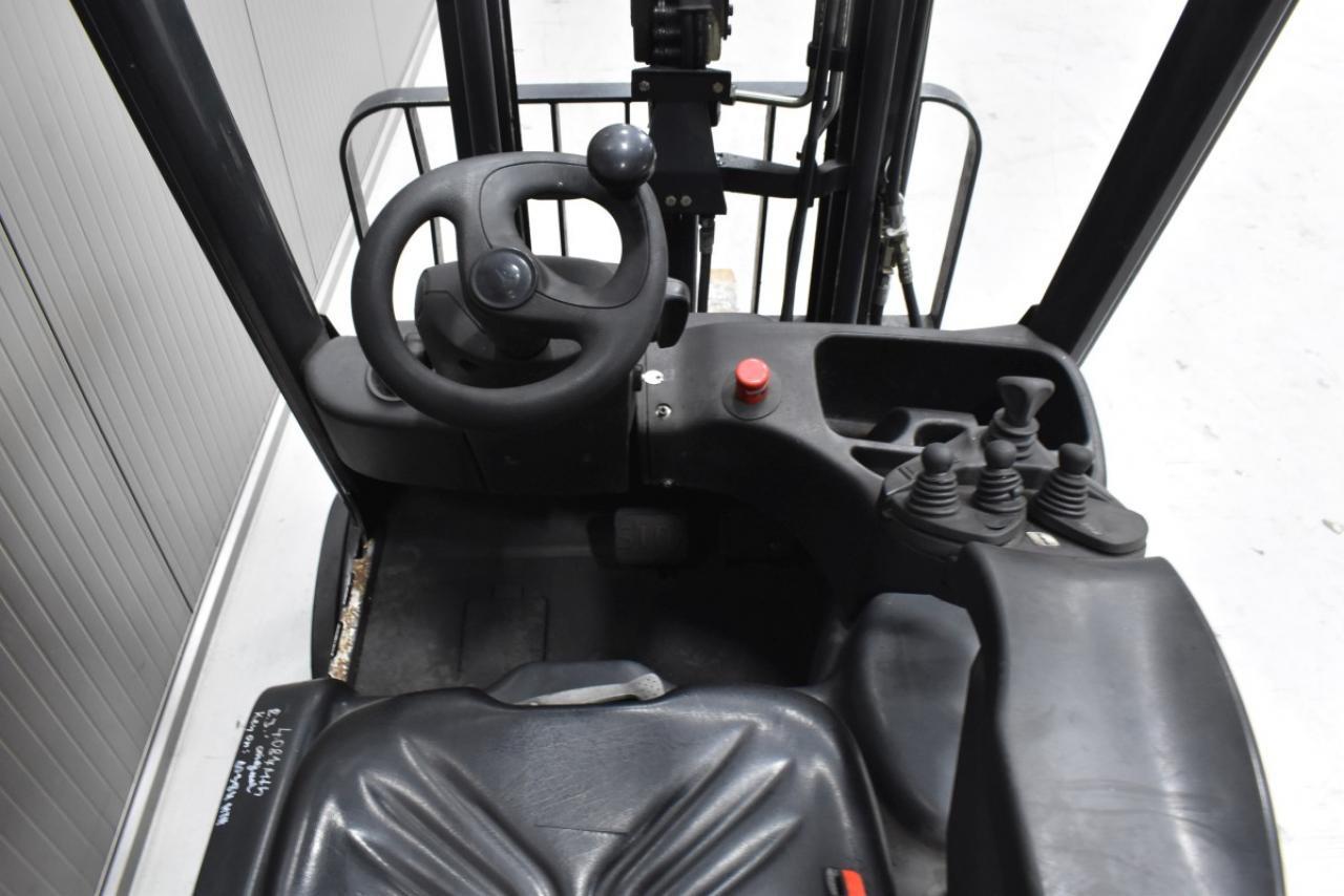 Electric forklift E 20 L-01 E 20 L-01- Photo 7