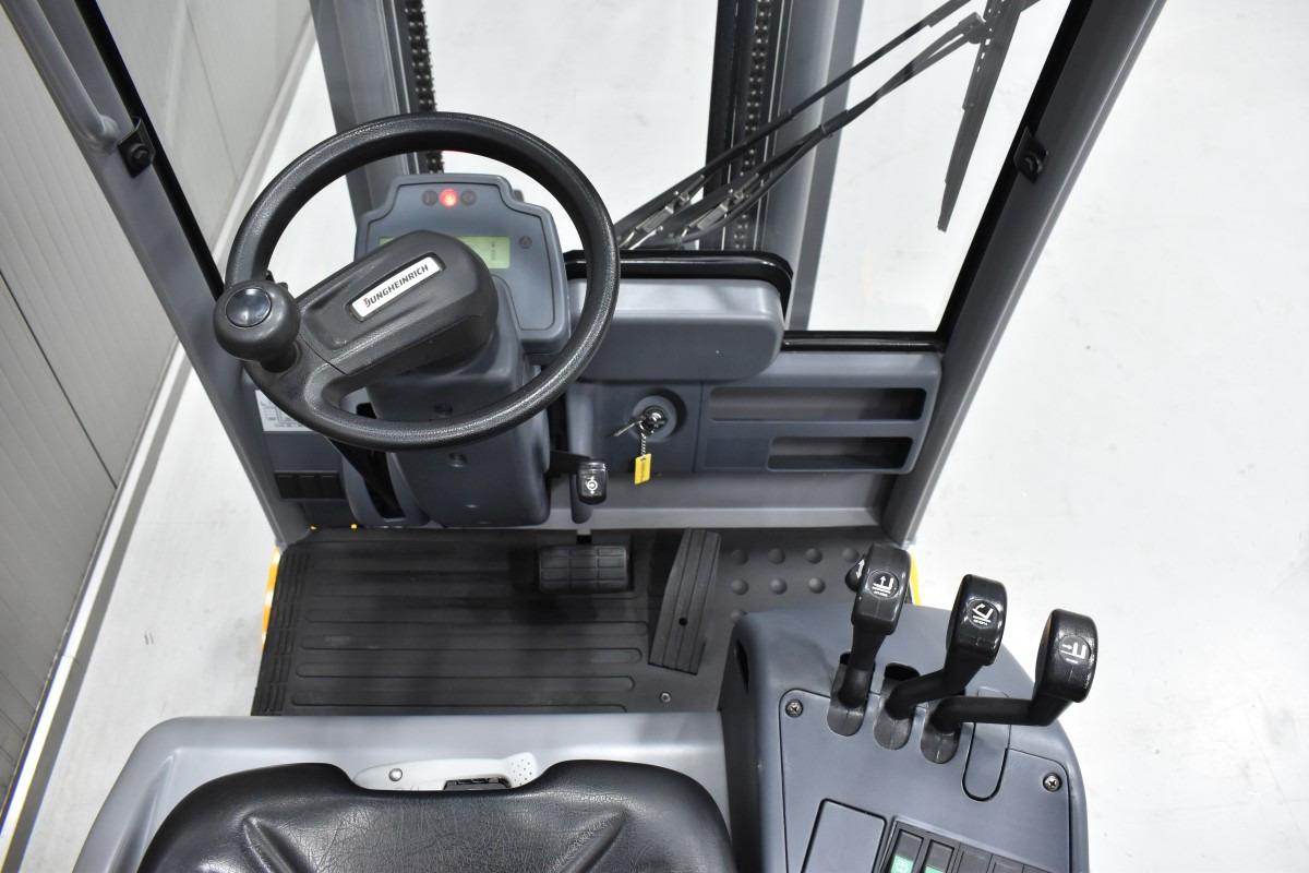 Electric forklift EFG 115 EFG 115- Photo 7