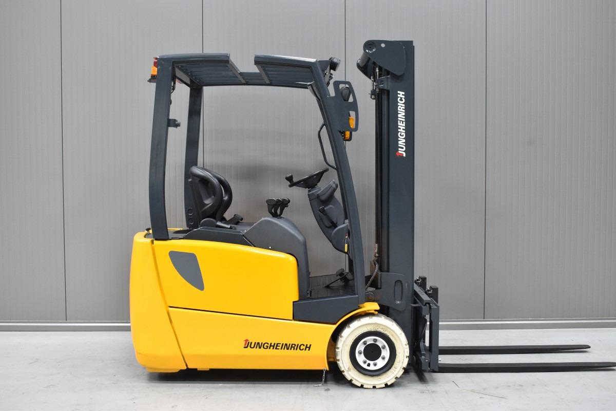 Electric forklift EFG 216 kn EFG 216 kn- Photo 3