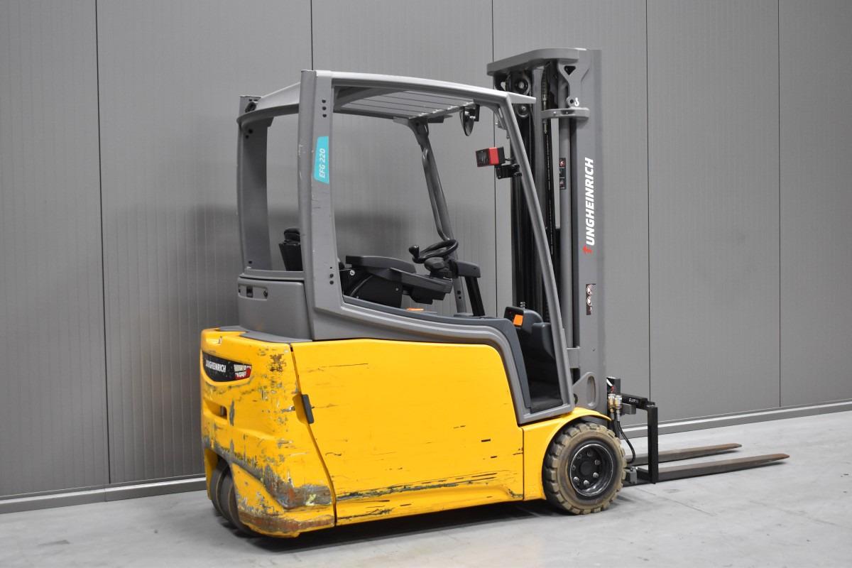 Electric forklift EFG 220 EFG 220- Photo 4