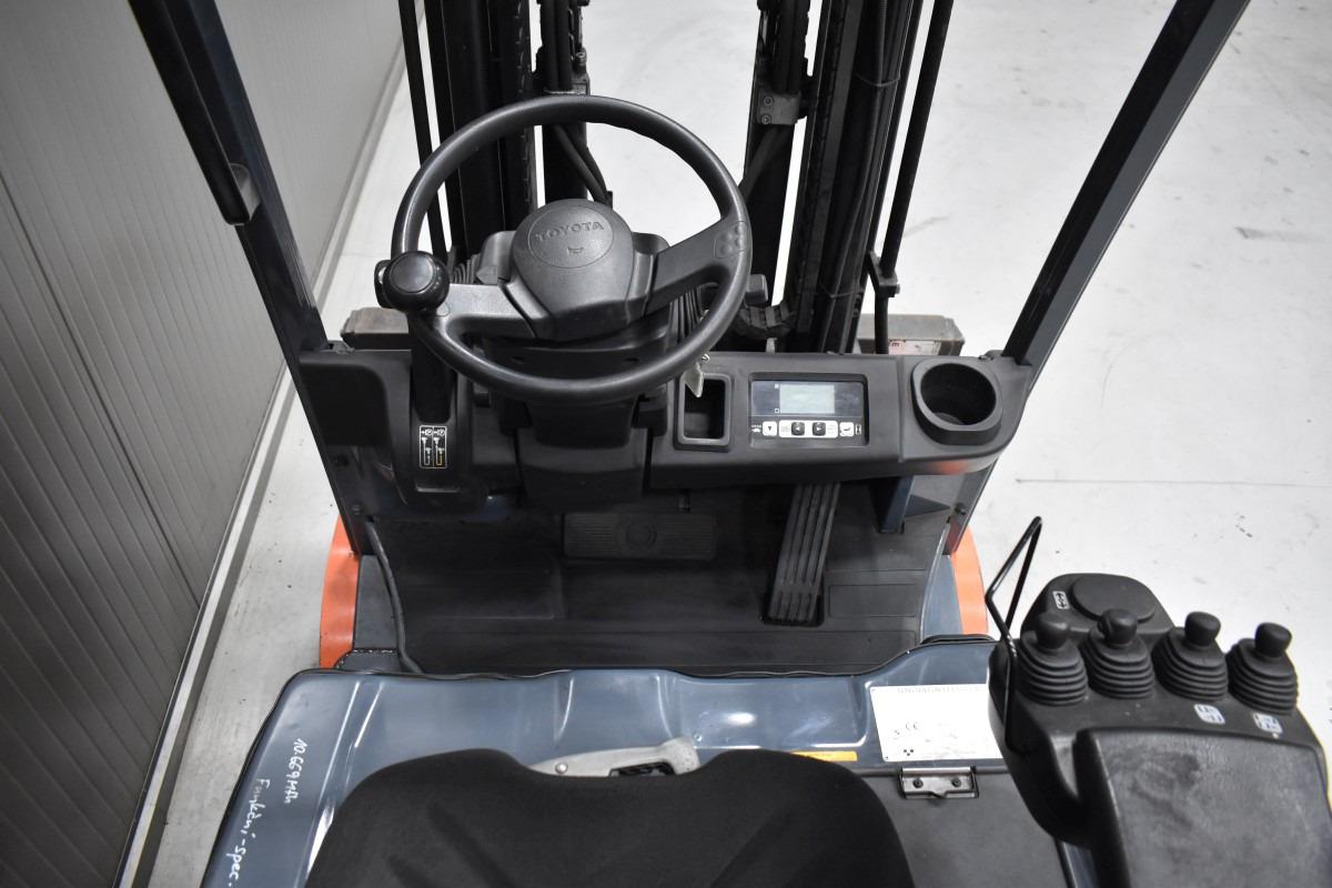 Electric forklift 8FBET20 8FBET20- Photo 7