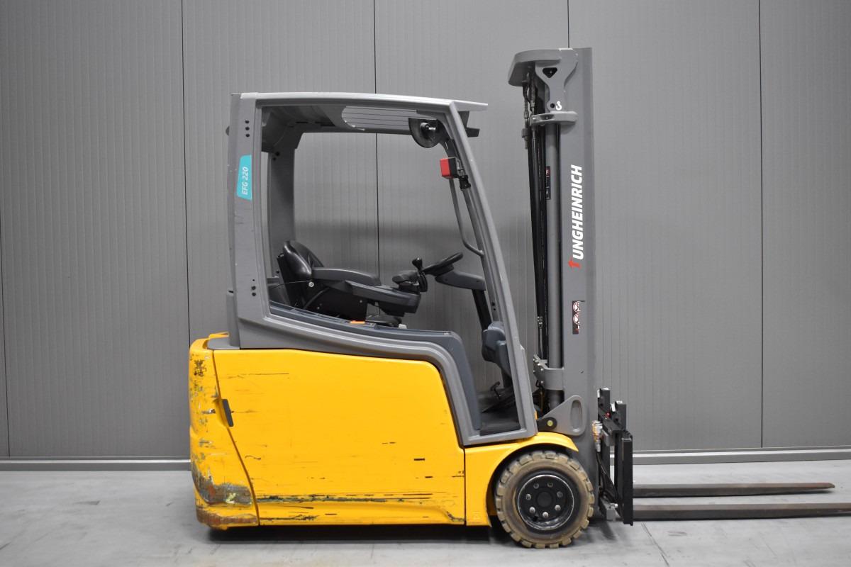 Electric forklift EFG 220 EFG 220- Photo 3