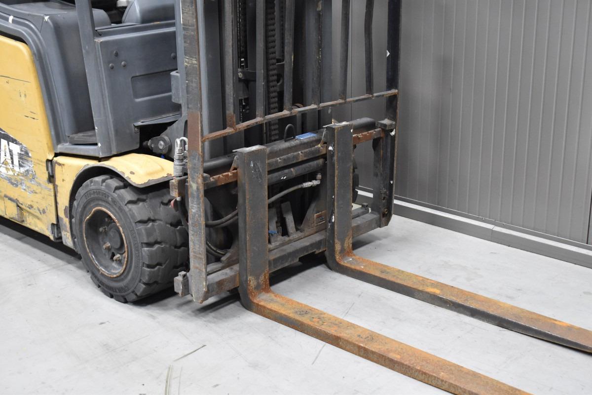 Electric forklift 2ET3500 2ET3500- Photo 6