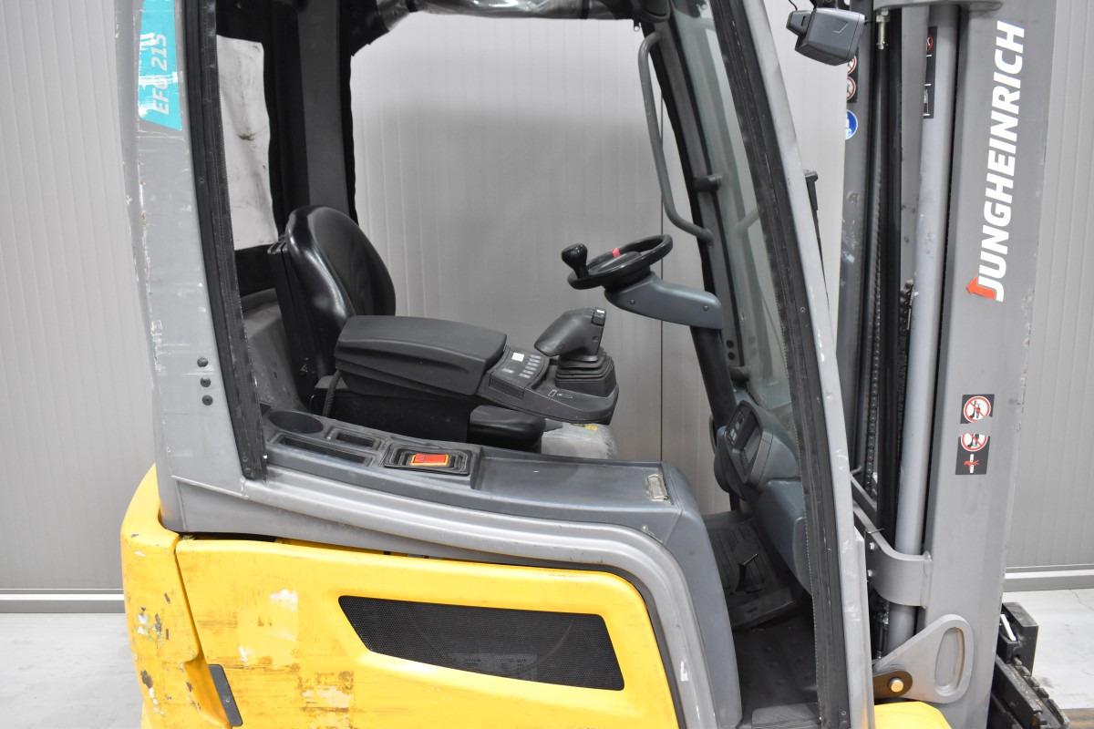 Electric forklift EFG 215 EFG 215- Photo 5