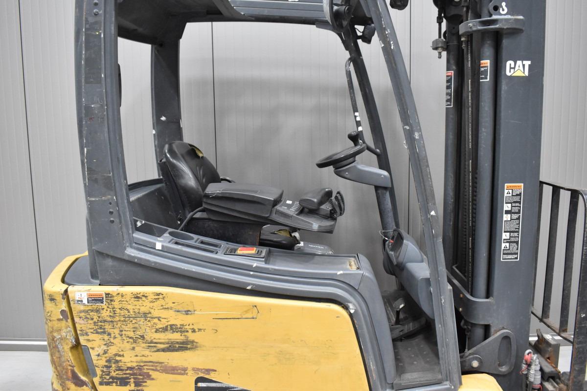 Electric forklift 2ET3500 2ET3500- Photo 5