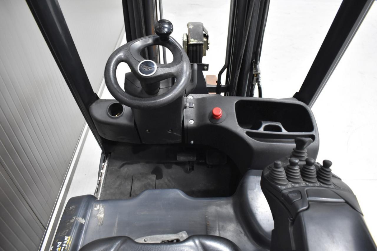 Electric forklift E 16 C-02 E 16 C-02- Photo 7