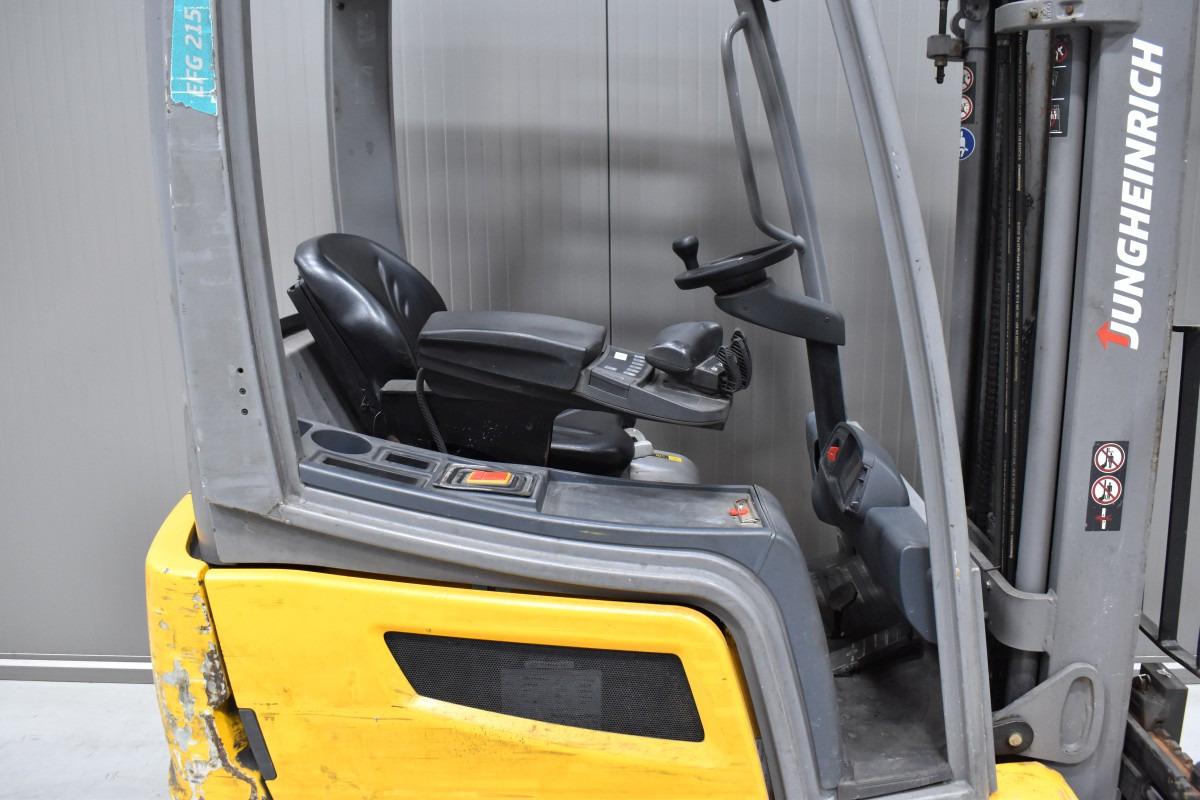 Electric forklift EFG 215 EFG 215- Photo 5