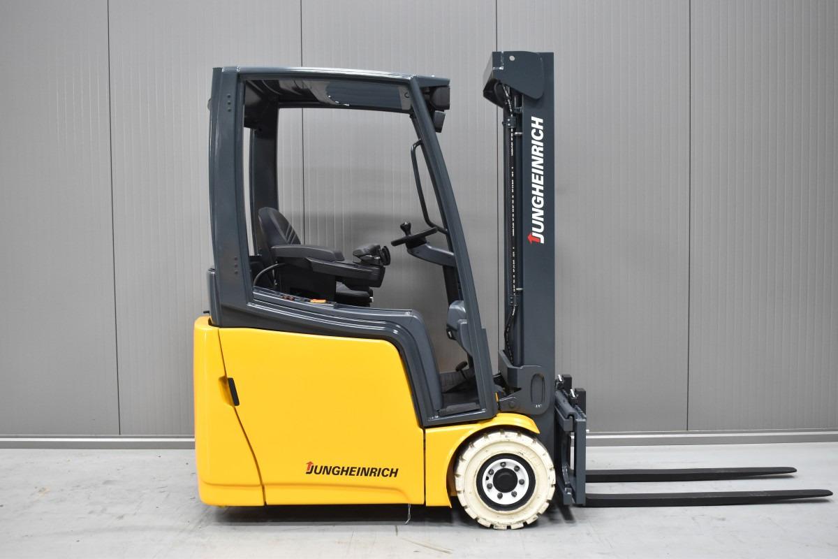 Electric forklift EFG 213 EFG 213- Photo 3