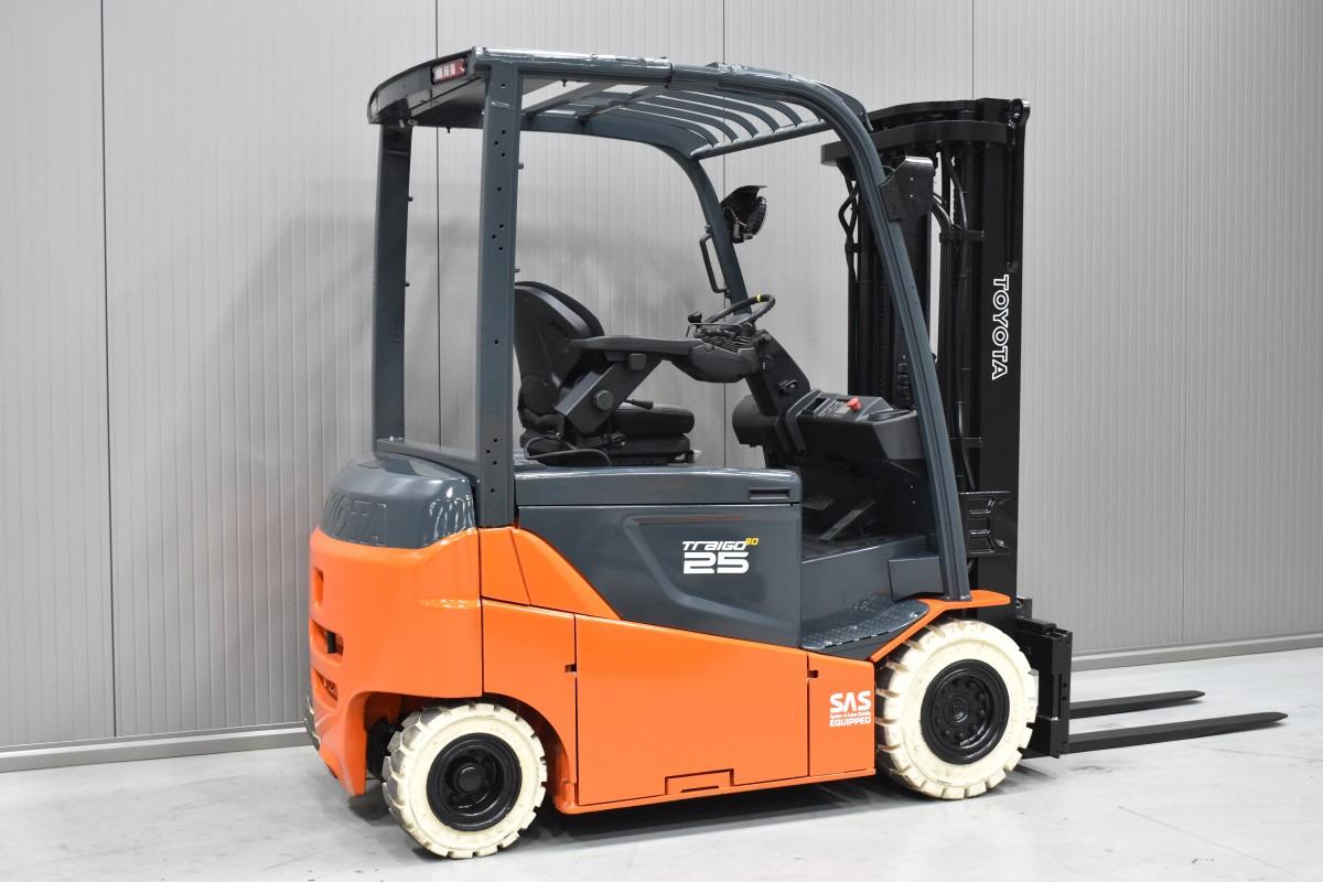 Electric forklift 8FBMKT25 8FBMKT25- Photo 4