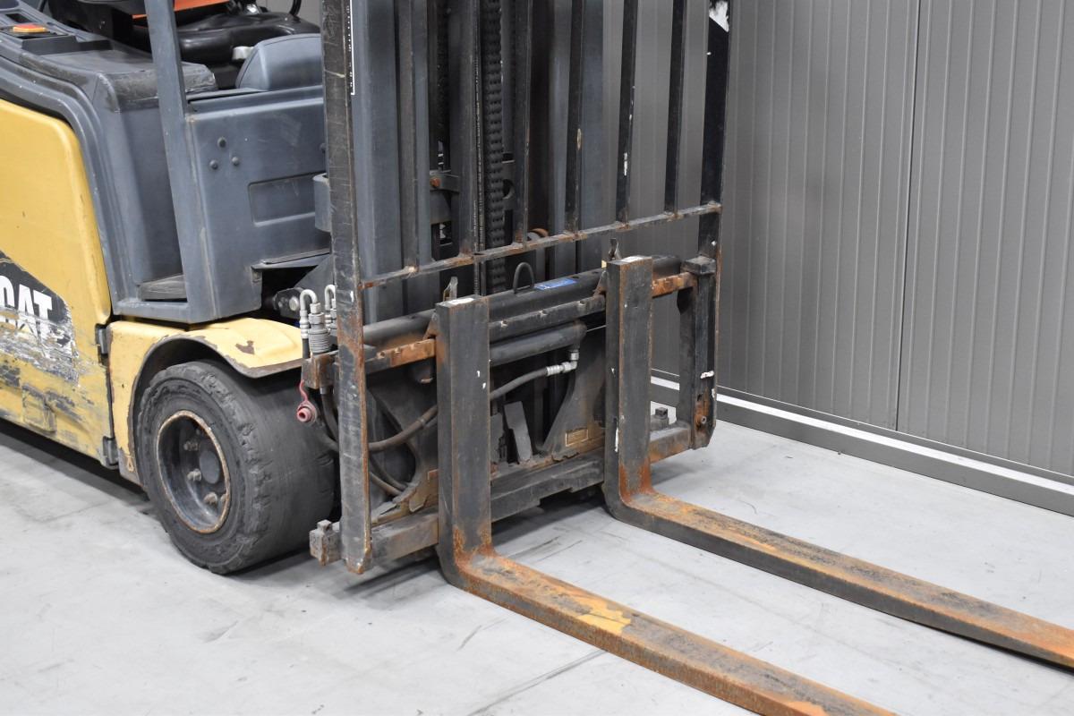 Electric forklift 2ET3500 2ET3500- Photo 6