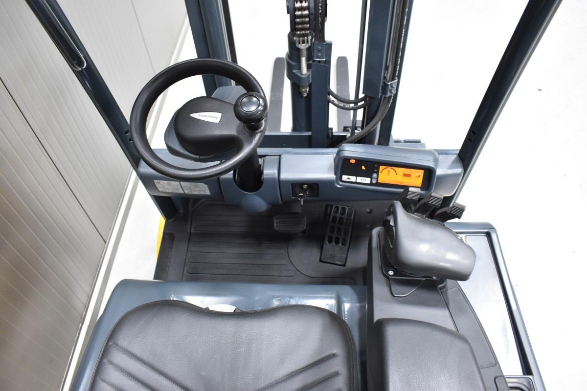 Electric forklift EFG 213 EFG 213- Photo 7