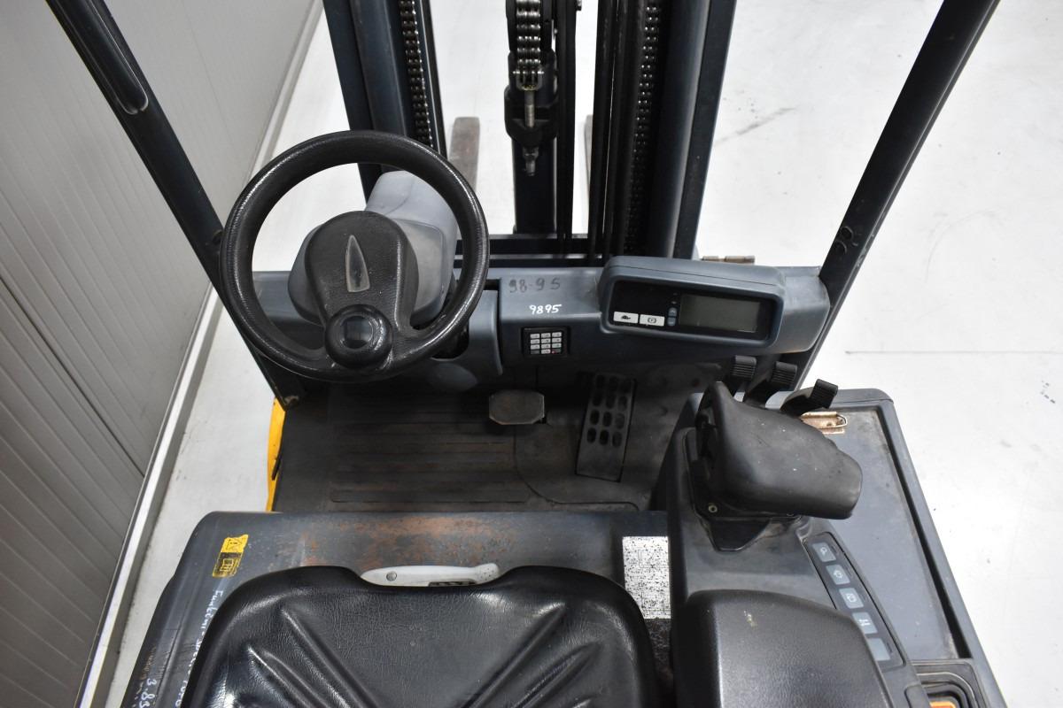 Electric forklift EFG 213 EFG 213- Photo 7