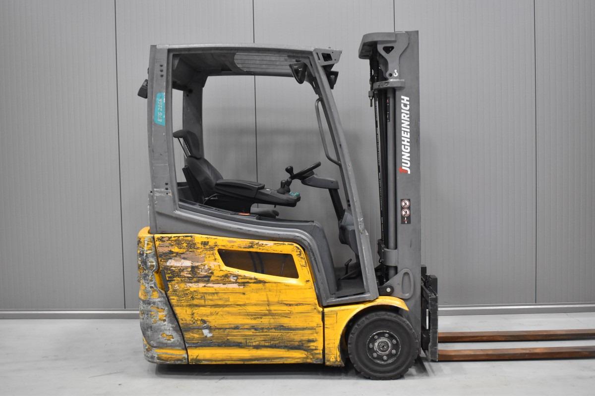 Electric forklift EFG 216 k EFG 216 k- Photo 3