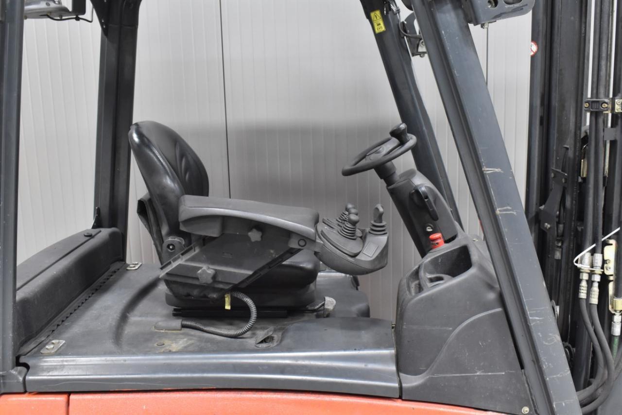 Electric forklift E 20 L-01 E 20 L-01- Photo 5