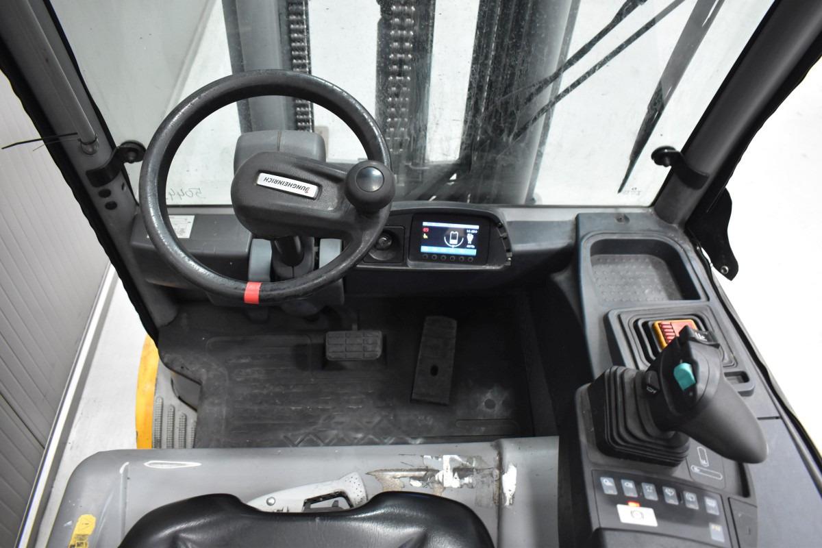 Electric forklift EFG 425 k EFG 425 k- Photo 7