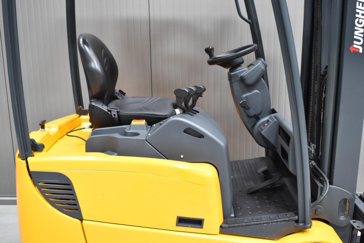 Electric forklift EFG 115 EFG 115- Photo 5