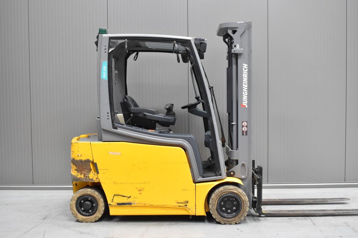 Carrello elevatore elettrico EFG 320 EFG 320- Photo 3