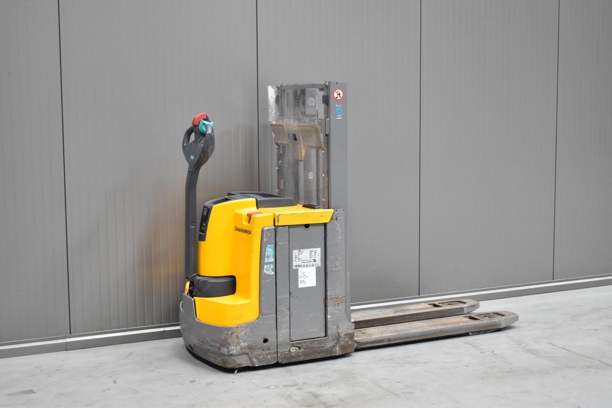 Stacker EJD 220 EJD 220- Photo 4