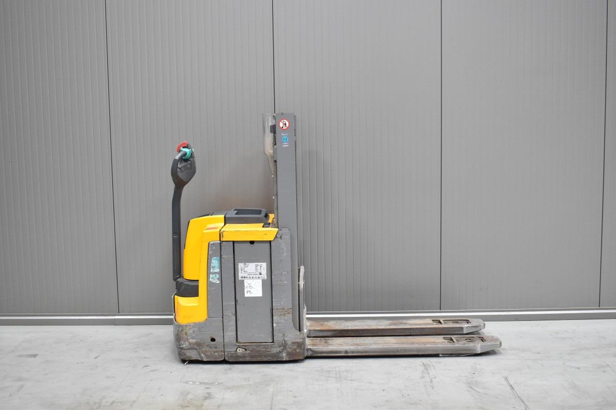 Stacker EJD 220 EJD 220- Photo 3