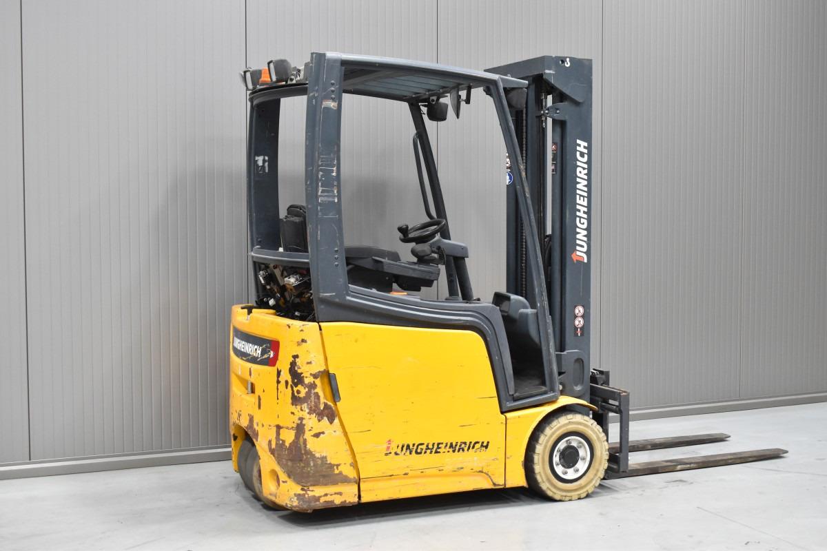 Electric forklift EFG 213 EFG 213- Photo 4