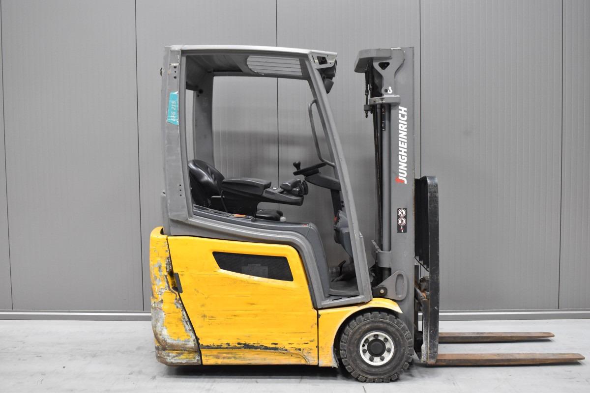 Electric forklift EFG 215 EFG 215- Photo 3