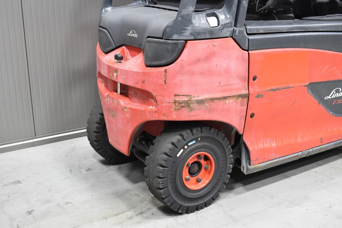 Electric forklift E 50 HL-01 E 50 HL-01- Photo 8