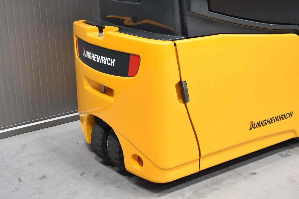 Carrello elevatore elettrico EFG 220 EFG 220- Photo 8