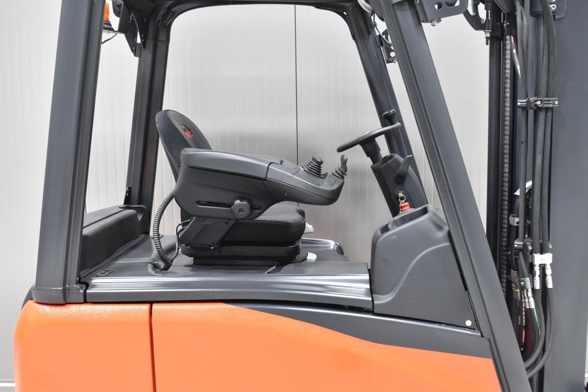 Electric forklift E 16 PH-02 E 16 PH-02- Photo 5