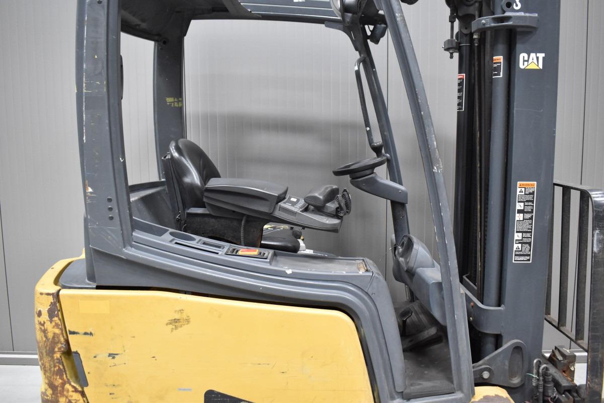 Electric forklift 2ET3500 2ET3500- Photo 5