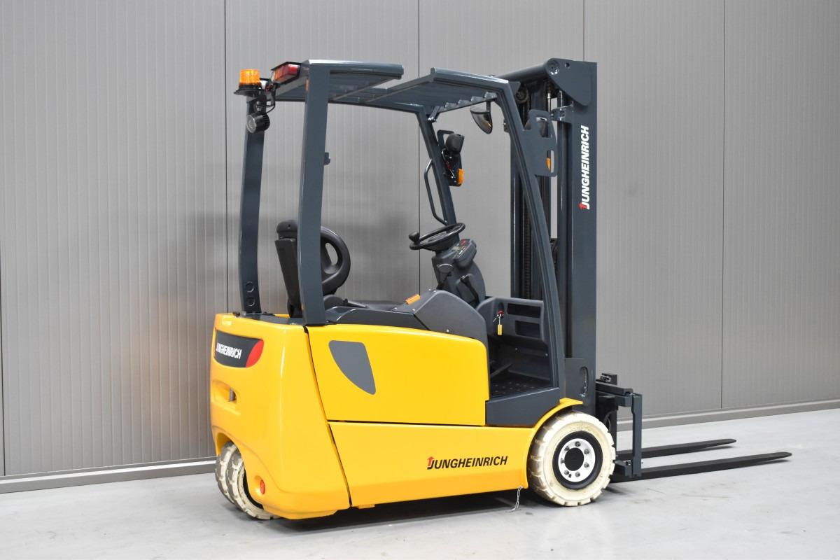 Electric forklift EFG 216 kn EFG 216 kn- Photo 4