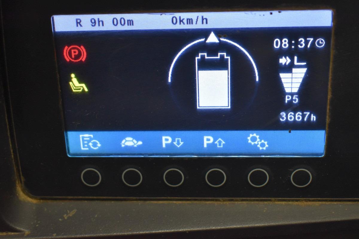 Electric forklift EFG 216 k EFG 216 k- Photo 10