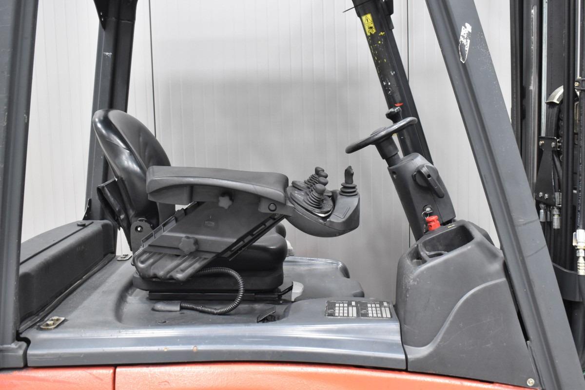 Electric forklift E 16-01 E 16-01- Photo 5