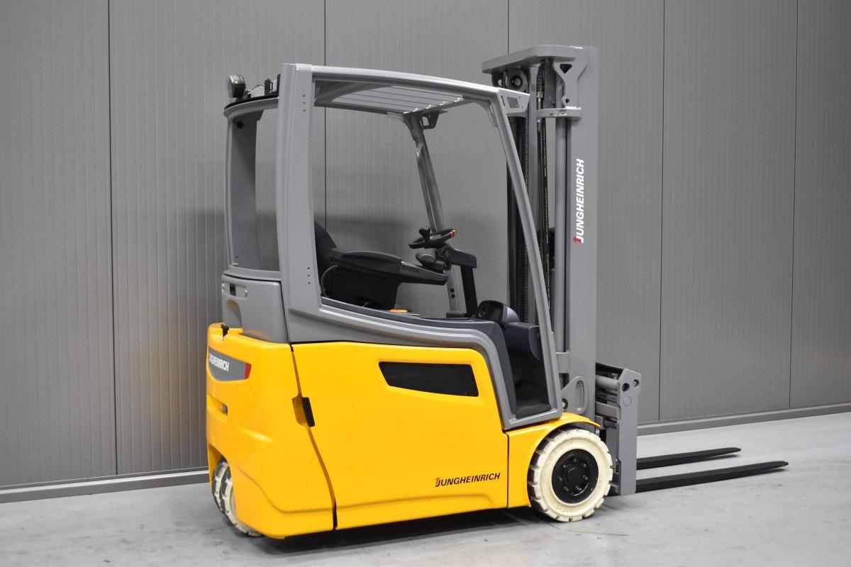 Electric forklift EFG 216 k EFG 216 k- Photo 4