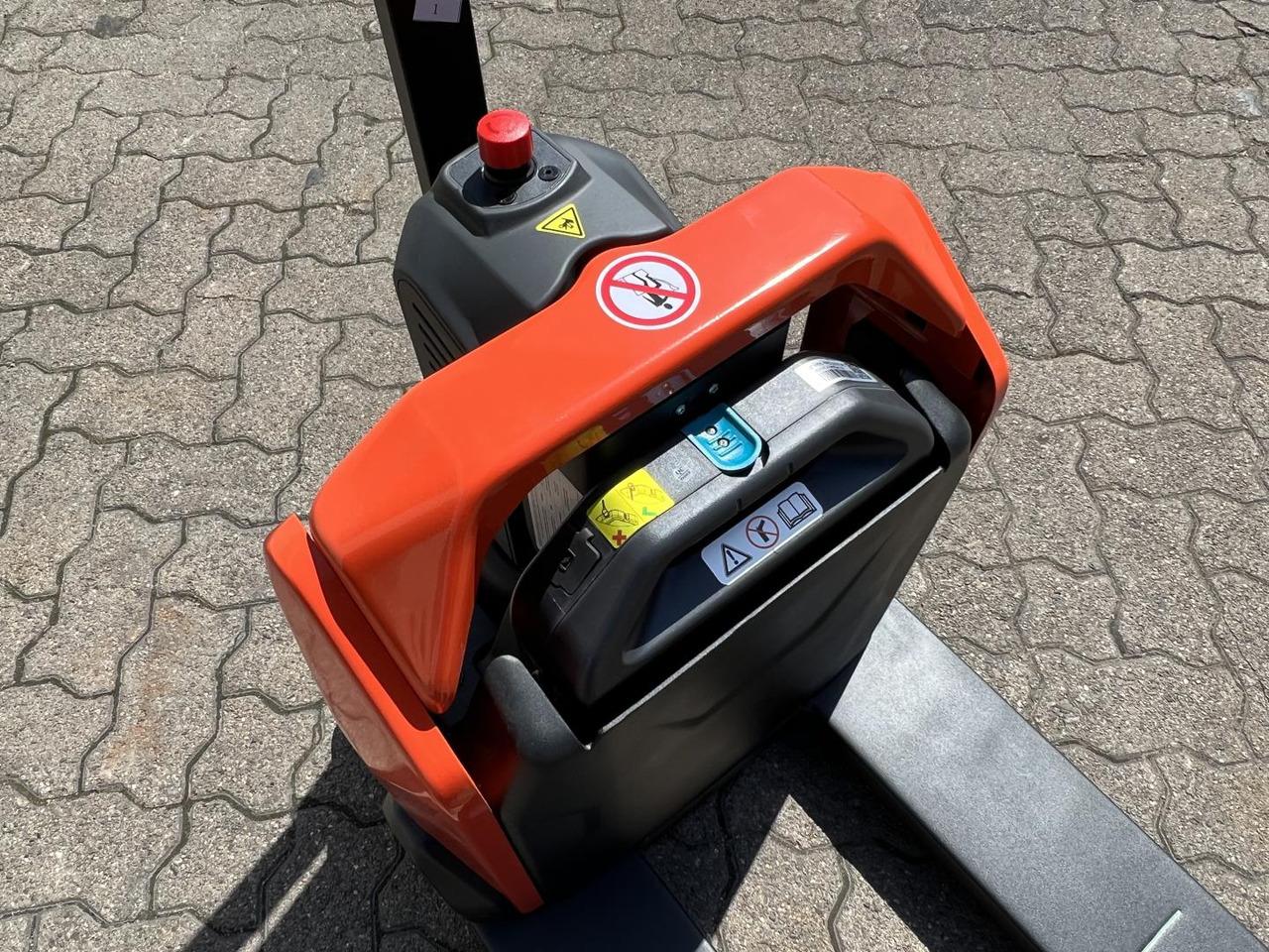 Pallet truck Toyota TYRO LHE 130 Toyota TYRO LHE 130- Photo 6