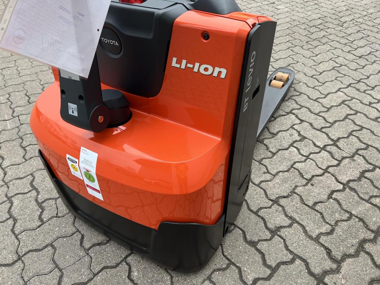 Pallet truck Toyota LWE 140 Toyota LWE 140- Photo 6